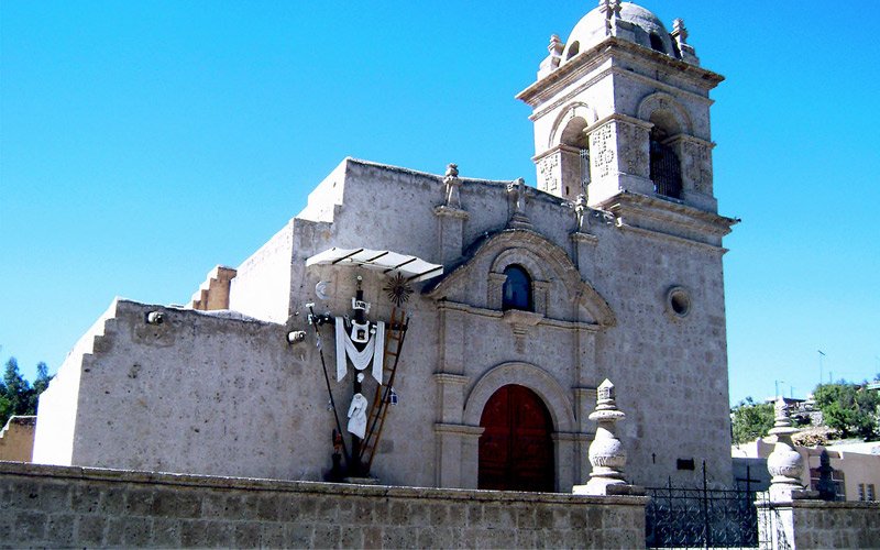 Iglesias de Arequipa donde puedes contraer matrimonio