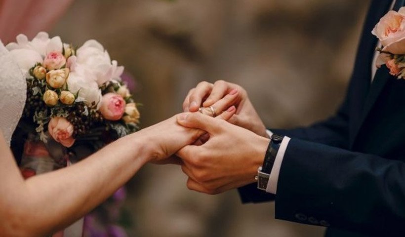 ¿Puedo celebrar el matrimonio civil o religioso durante el estado de emergencia nacional?